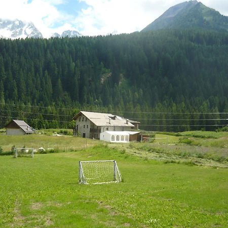 Chalet Rustico Bertolini Per Gruppi! Villa Vermiglio Dış mekan fotoğraf