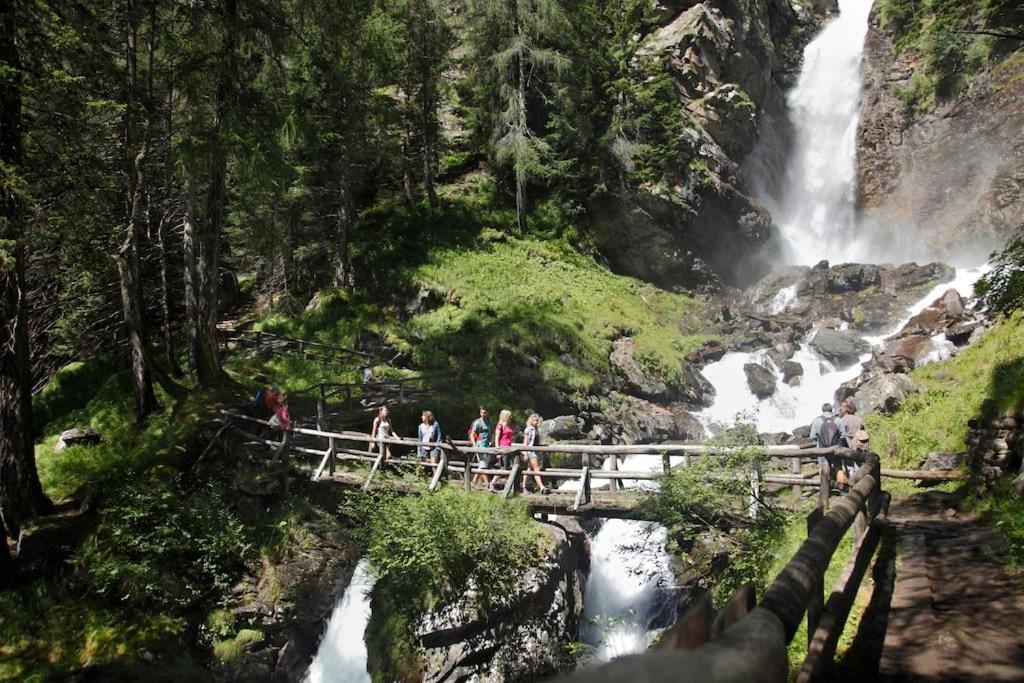 Chalet Rustico Bertolini Per Gruppi! Villa Vermiglio Dış mekan fotoğraf