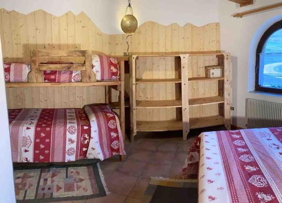 Chalet Rustico Bertolini Per Gruppi! Villa Vermiglio Dış mekan fotoğraf